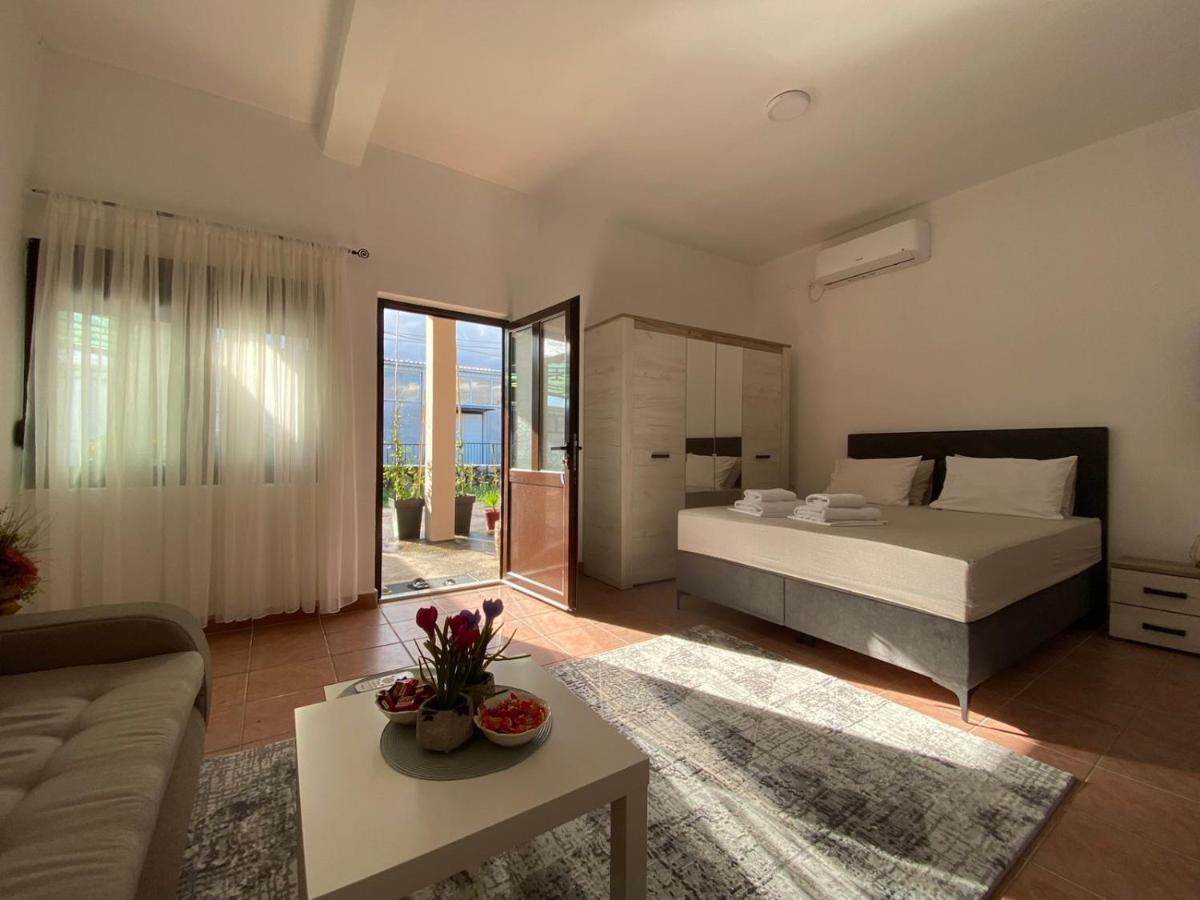 Olive Apartment Podgorica Ngoại thất bức ảnh